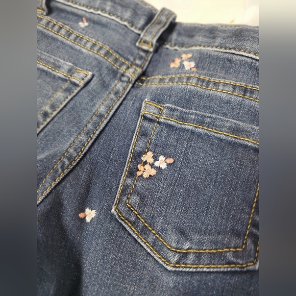 18m Cat and jack embroidered jeans - Picture 3 of 5